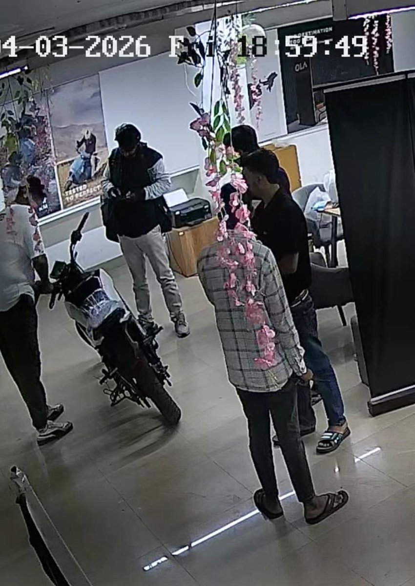 Bhavish Aggarwal tweet media