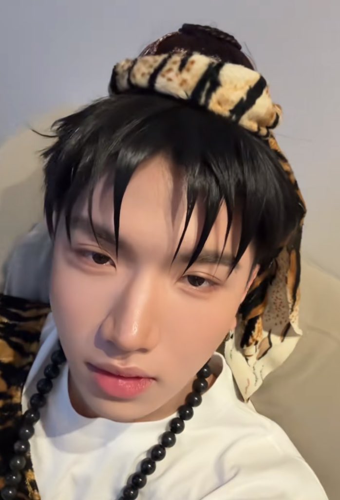 🖤🤍🍀 tweet media