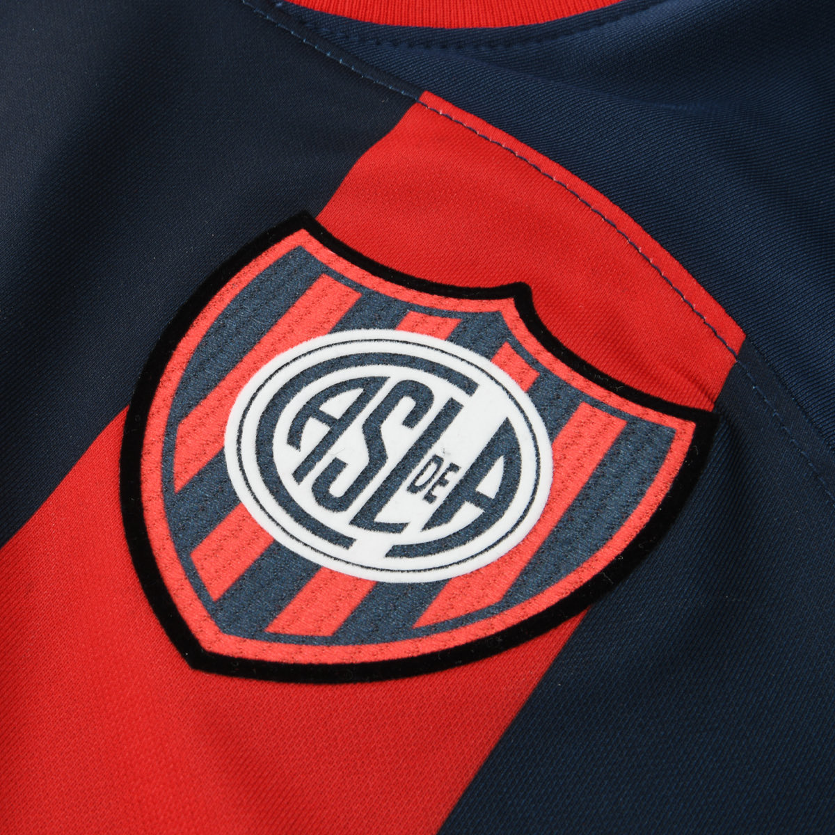 rhdelfutbol's tweet photo. 🔜 #SanLorenzo 🇭🇹 #EDLP 🇦🇹

La diferencia en el historial entre ambos es de +24PG para el CASLA.

⭐️𝐓𝐢́𝐭𝐮𝐥𝐨𝐬 𝐨𝐟𝐢𝐜𝐢𝐚𝐥𝐞𝐬
𝐂𝐀𝐒𝐋𝐀 22
EDLP 19

🇦🇷𝐋𝐢𝐠𝐚𝐬 𝐀𝐅𝐀
𝐂𝐀𝐒𝐋𝐀 15
EDLP 7

🇦🇷𝐂𝐨𝐩𝐚𝐬 𝐀𝐅𝐀
𝐄𝐃𝐋𝐏 6
CASLA 2

🏆𝐈𝐧𝐭𝐞𝐫𝐧𝐚𝐜𝐢𝐨𝐧𝐚𝐥𝐞𝐬
𝐄𝐃𝐋𝐏 6 (6 CSF)
CASLA 5 (3 CSF / 2 AFA-AUF)

🌎𝐌𝐮𝐧𝐝𝐢𝐚𝐥𝐞𝐬
𝐄𝐃𝐋𝐏 1
CASLA 0

🏆𝐋𝐢𝐛𝐞𝐫𝐭𝐚𝐝𝐨𝐫𝐞𝐬
𝐄𝐃𝐋𝐏 4
CASLA 1

✔️𝐓𝐞𝐦𝐩𝐨𝐫𝐚𝐝𝐚𝐬 𝐞𝐧 𝟏ª
𝐄𝐃𝐋𝐏 114
CASLA 112

📈𝐓𝐚𝐛𝐥𝐚 𝐇𝐢𝐬𝐭𝐨́𝐫𝐢𝐜𝐚 𝐝𝐞 𝐏𝐭𝐬
𝐂𝐀𝐒𝐋𝐀 4°
EDLP 7°

🅱️𝐃𝐞𝐬𝐜𝐞𝐧𝐬𝐨𝐬
𝐂𝐀𝐒𝐋𝐀 1
EDLP 2

🎟️𝐄𝐧𝐭𝐫𝐚𝐝𝐚𝐬 𝐯𝐞𝐧𝐝𝐢𝐝𝐚𝐬 𝐡𝐢𝐬𝐭𝐨𝐫𝐢𝐚
𝐂𝐀𝐒𝐋𝐀 4°
EDLP 10°

👤𝐒𝐨𝐜𝐢𝐨𝐬 𝟐𝟎𝟐𝟓
𝐂𝐀𝐒𝐋𝐀 6°
EDLP 12°

👥% 𝐝𝐞 𝐡𝐢𝐧𝐜𝐡𝐚𝐬 𝐬𝐞𝐠𝐮́𝐧 𝐞𝐧𝐜𝐮𝐞𝐬𝐭𝐚𝐬
𝐂𝐀𝐒𝐋𝐀 5,8 (5°)
EDLP 1,6 (10°)