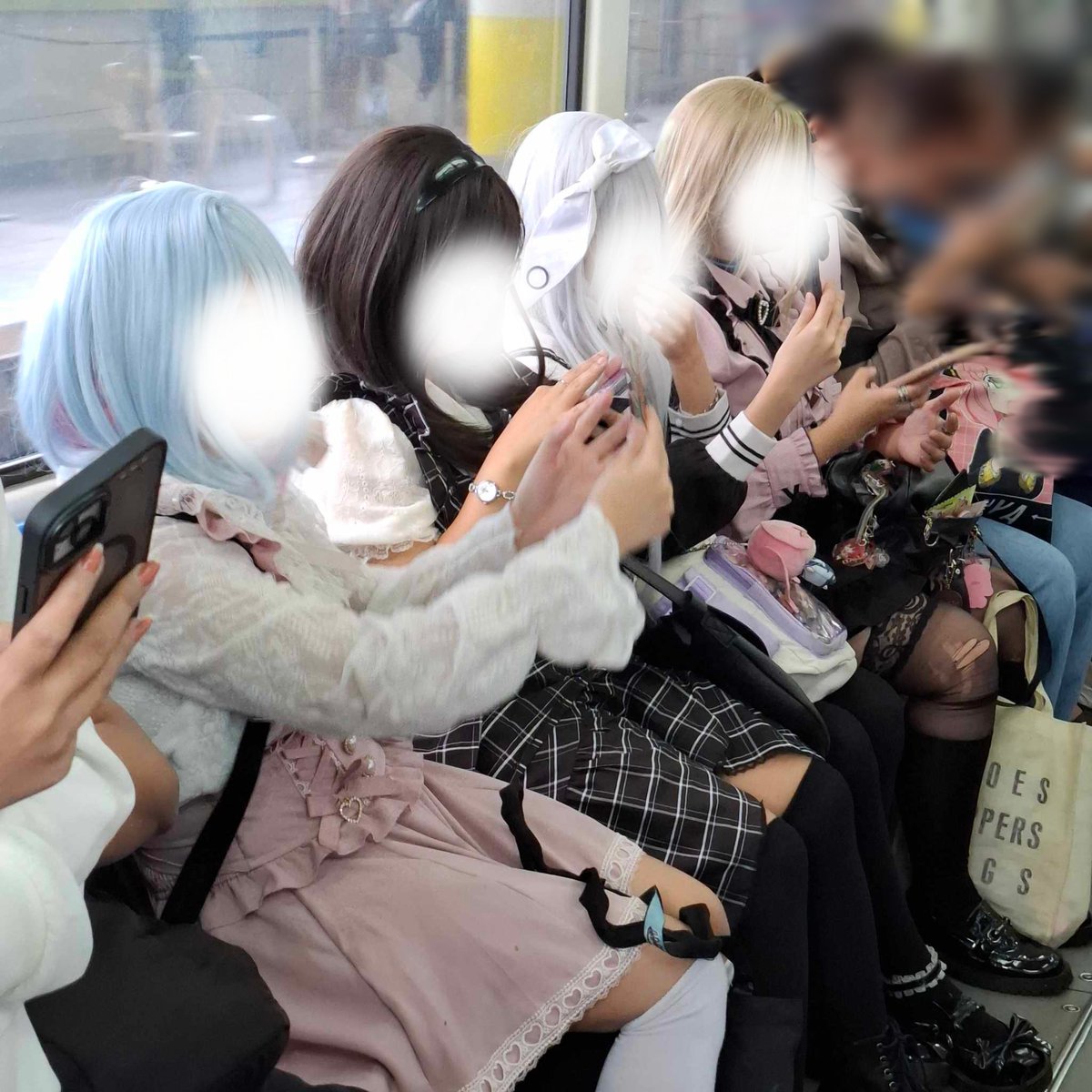 𝐀𝐍𝐙𝐔🦇 tweet media