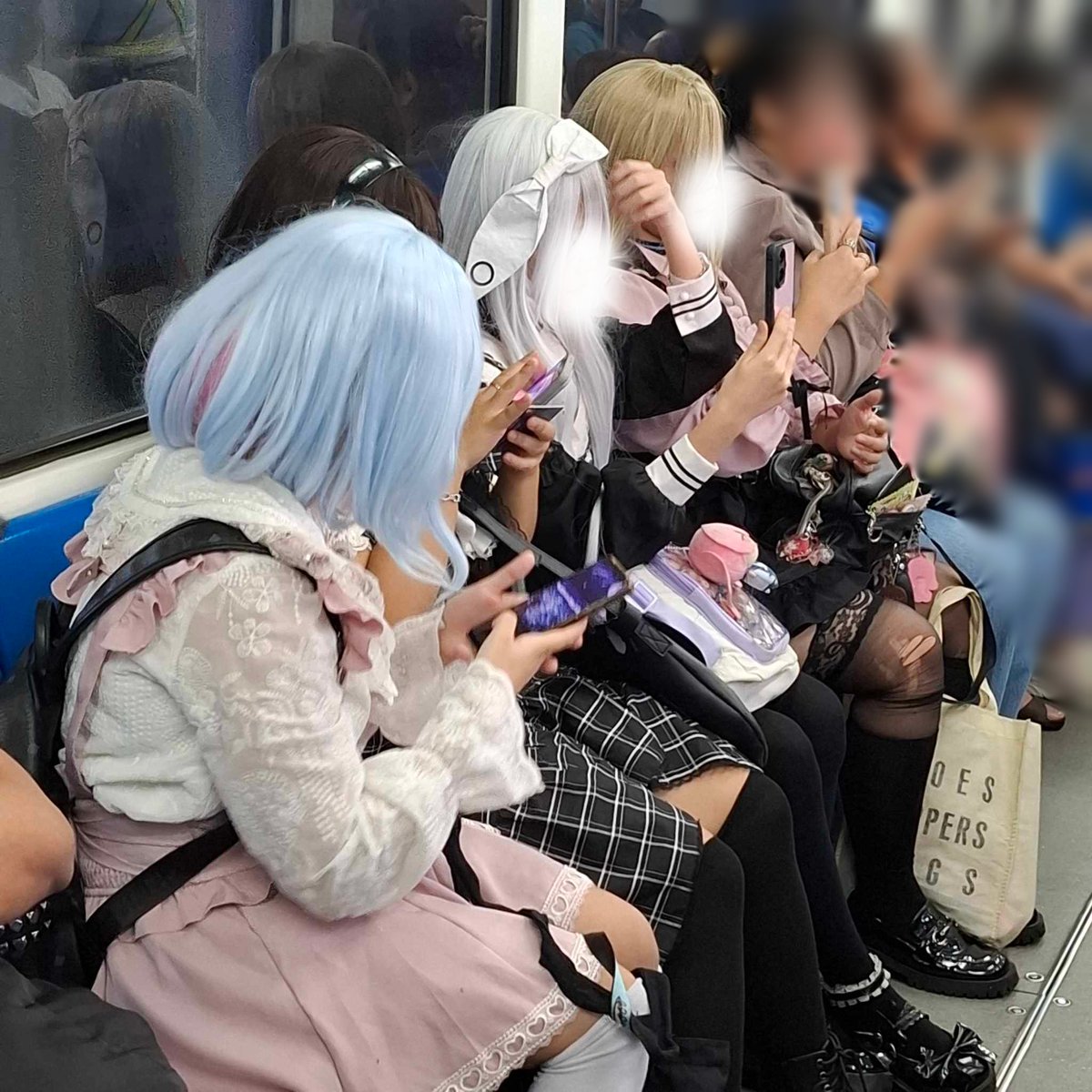 𝐀𝐍𝐙𝐔🦇 tweet media