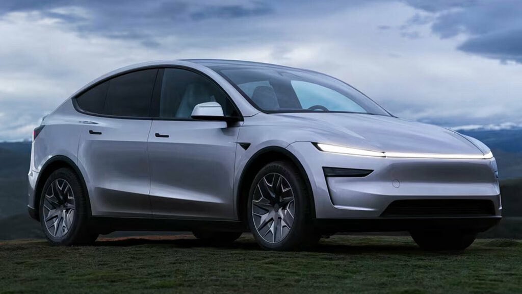 TESLARATI tweet media