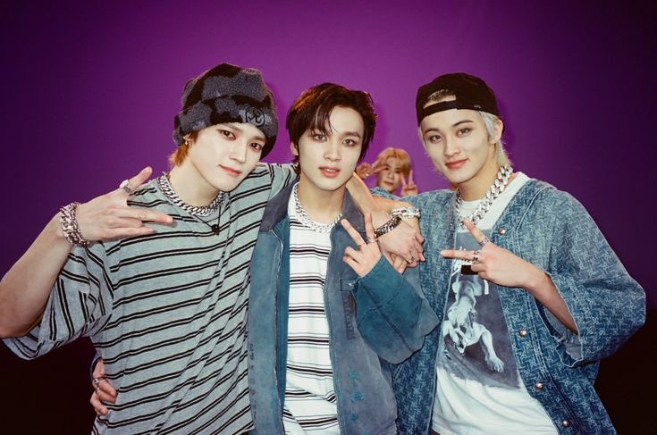 taeyong haechan things tweet media