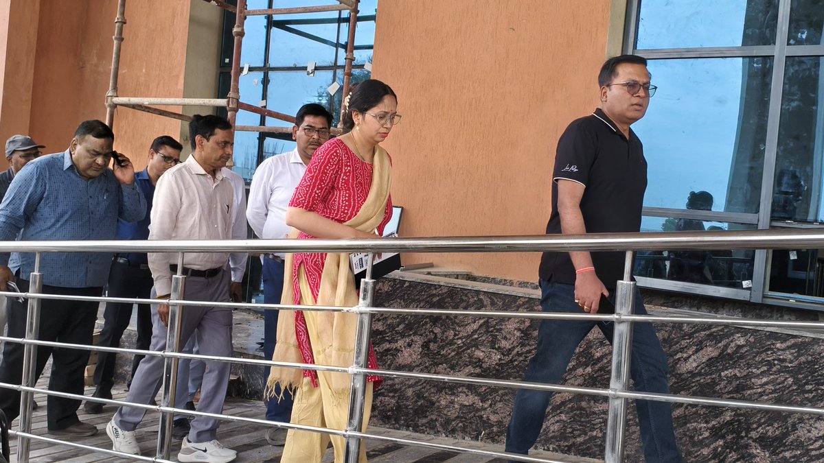 DM SHAHJAHANPUR tweet media