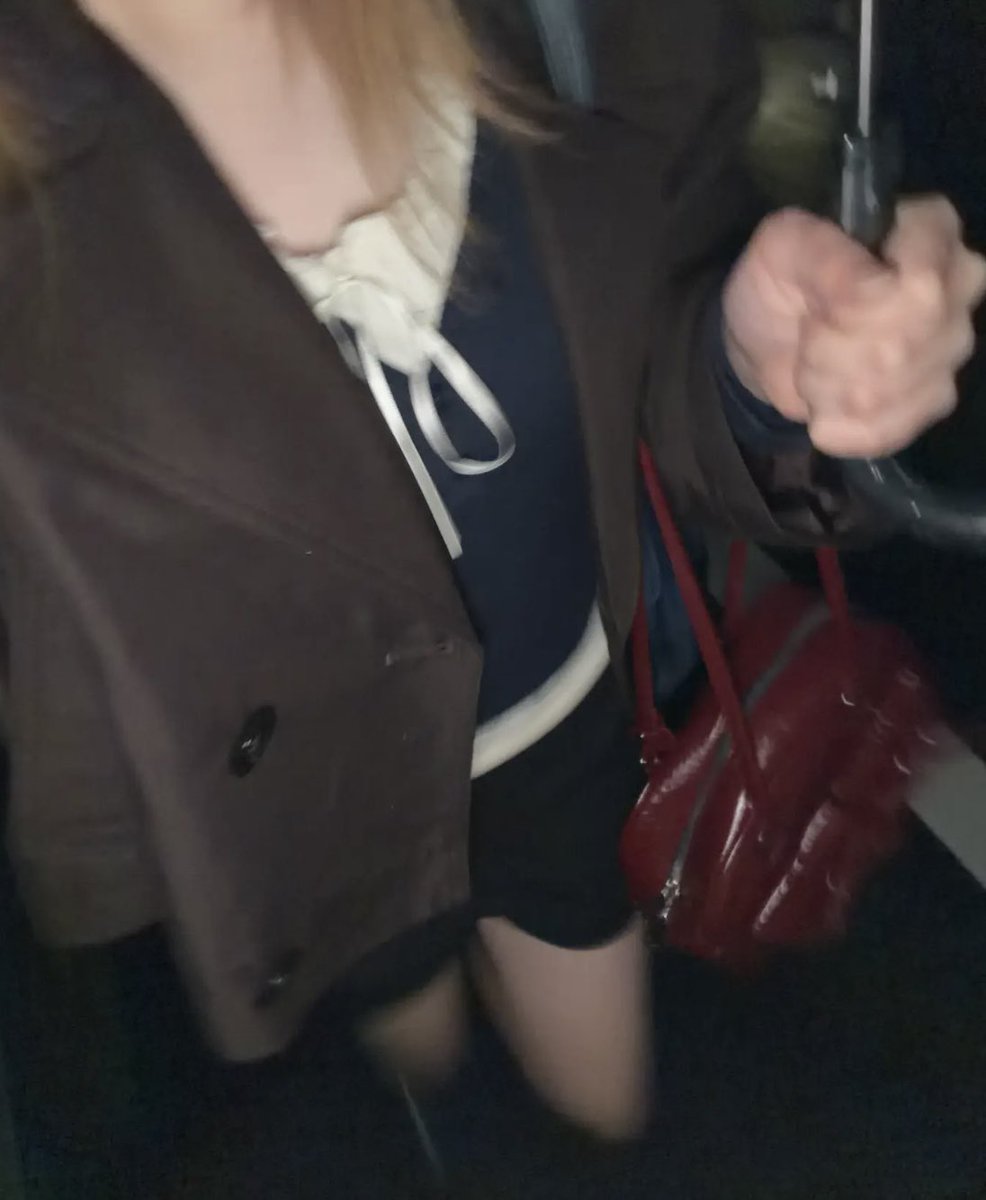 りんご tweet media