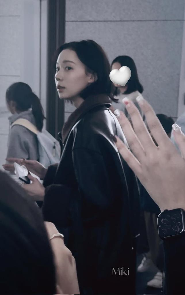 handsome winter tweet media