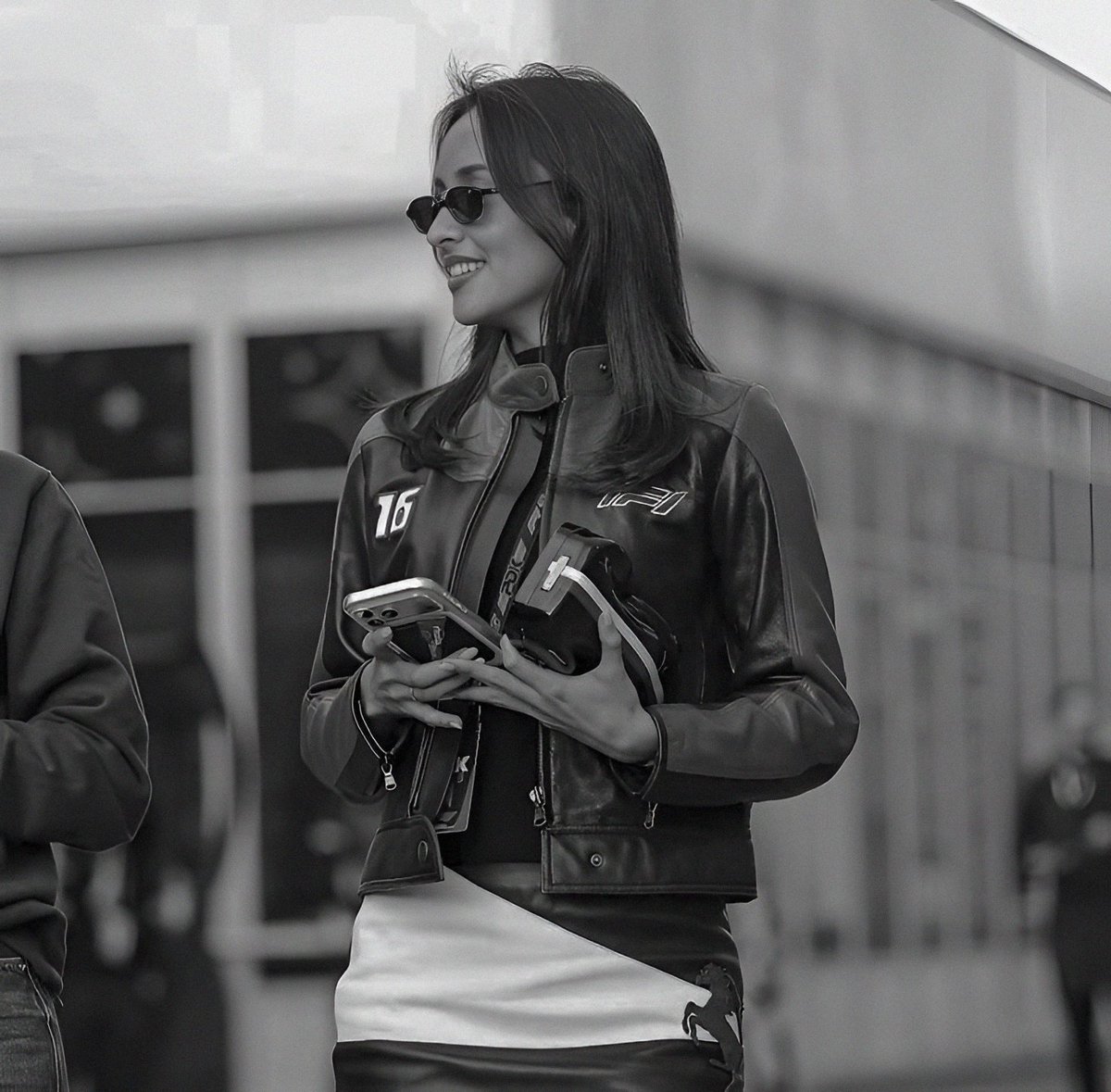 ᅠ ᅠ ᅠ ᅠ ᅠ٬٬ᅠ𝓪𝒎𝒆𝒕𝒉𝒚𝒔𝒕ᅠ 𝓹𝒆𝒂𝒓𝒍ᅠ. tweet media