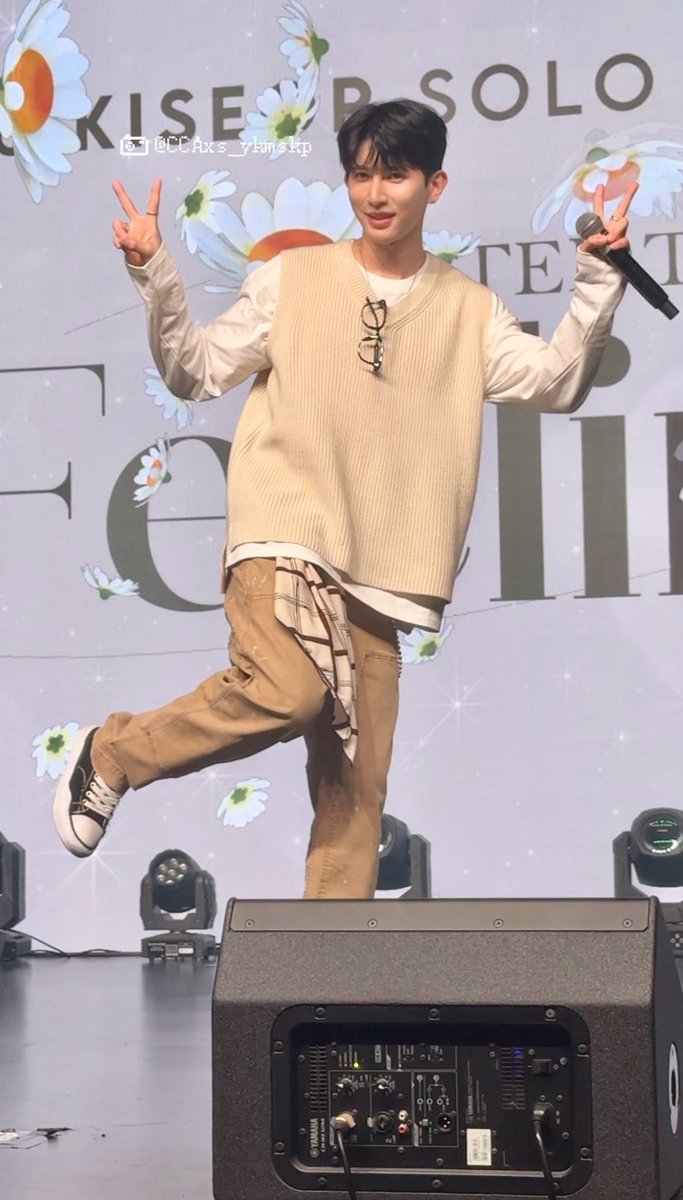 CCAxs_ykmskp's tweet image. 2026.4.2
𝐾𝐼𝑆𝐸𝑂𝑃 𝑆𝑂𝐿𝑂 𝐹𝐴𝑁𝑀𝐸𝐸𝑇𝐼𝑁𝐺
𝐶𝐻𝐴𝑃𝑇𝐸𝑅 𝑇𝑊𝑂:𝐹𝑒𝑒𝑙𝑖𝑛𝑔𝑠💐

#Kiseop 

撮可タイムのお写真、ワイのiPhoneクオリティでも需要あるのか分からんけど、とりあえず自分の記念用に載せとく。