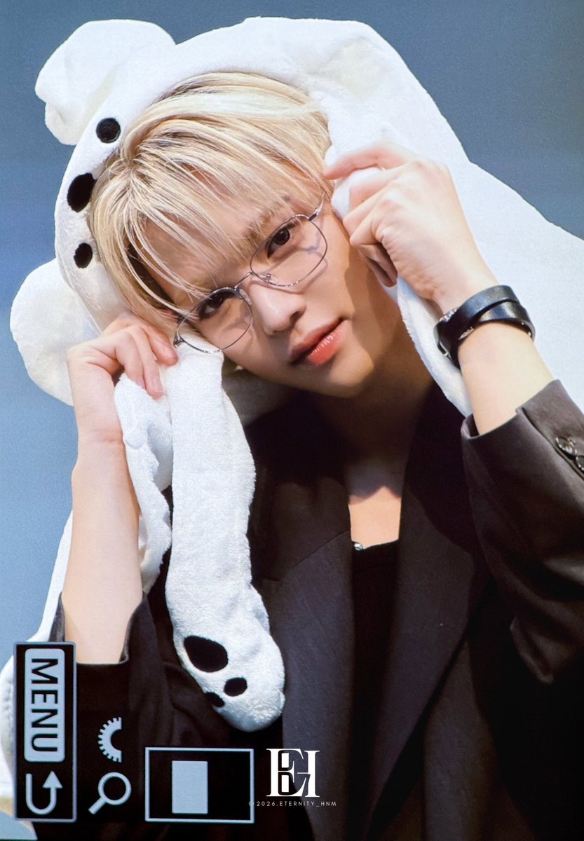 𝘌.𝘏 tweet media