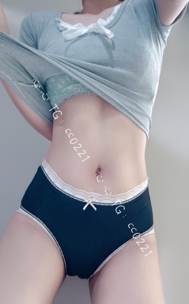 哥哥喜歡我の #狐味衣服 
當成小貝貝  睡覺也要抱著吸味道  ꈍ⁠ᴥ⁠ꈍ⁠

🍒目錄drive.google.com/drive/folders/…

#視訊 #電愛 #影片 #原味 請提早約～♡

原味福袋 不挑 5件 2200
原味福袋 不挑10件4000（出清衣櫃中）