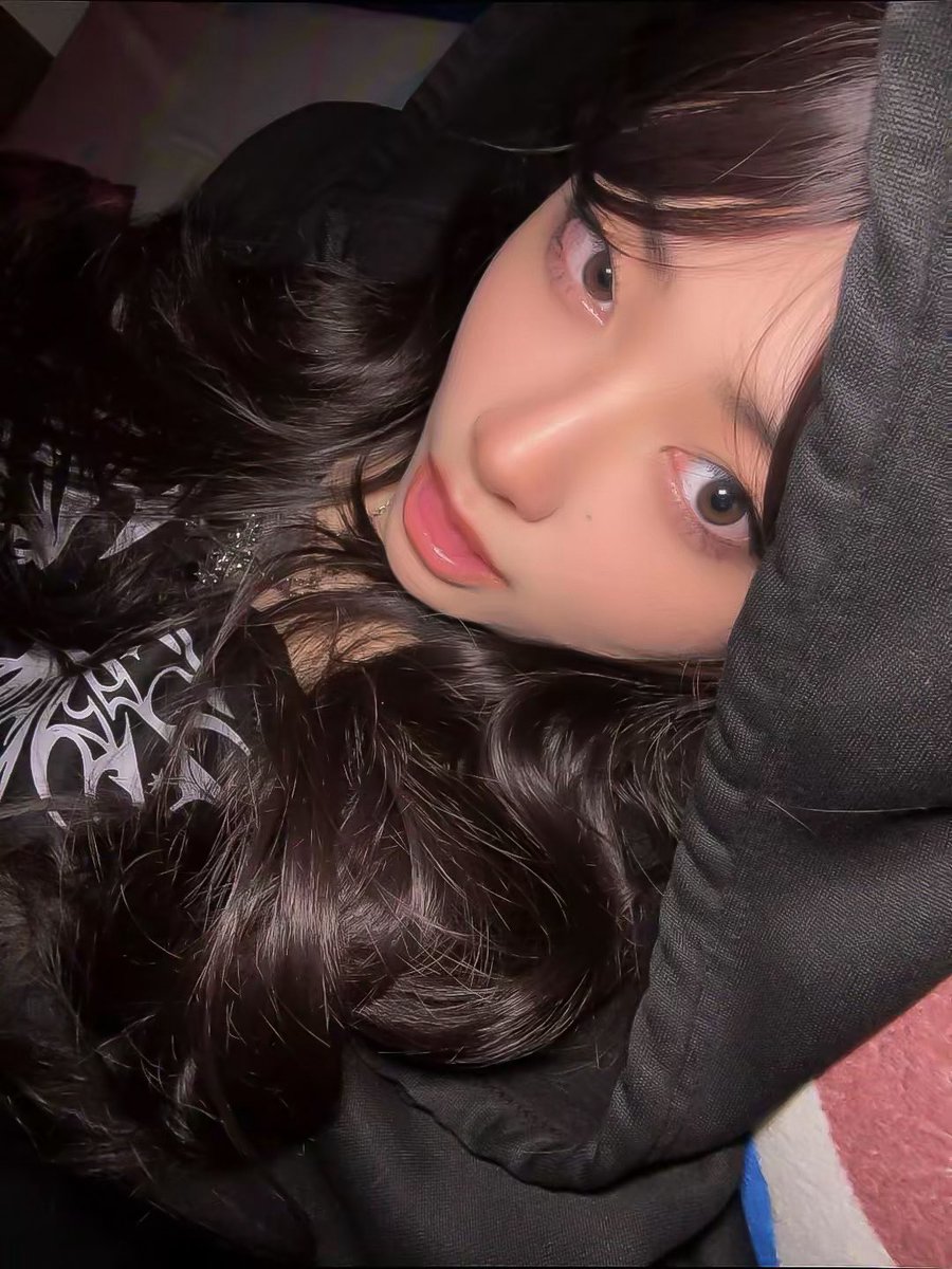 riri ۶ৎ tweet media