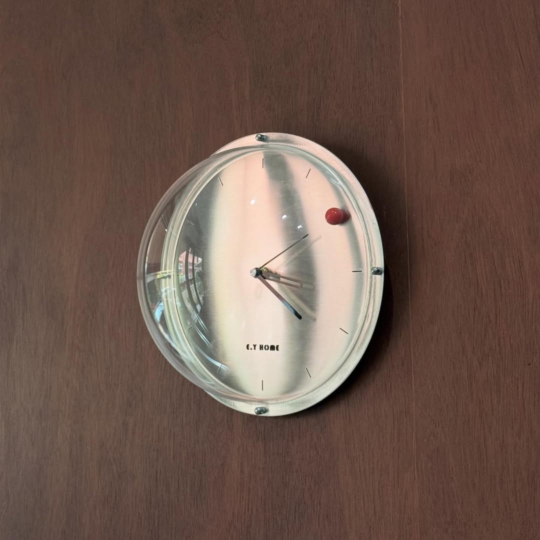 interiorsuckerr's tweet image. Bubble Wall Clock 70s style