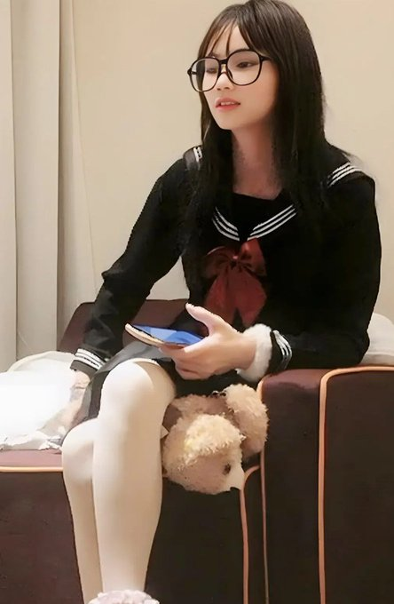 爱吃瓜的猫 tweet media