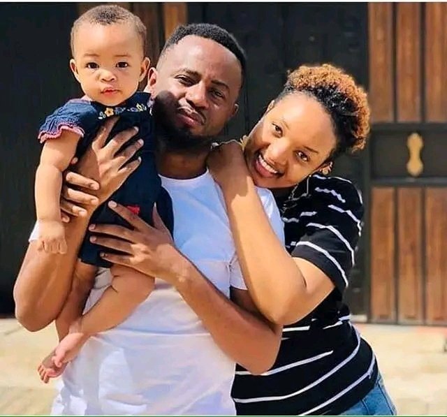 mTusi original 👦 tweet media