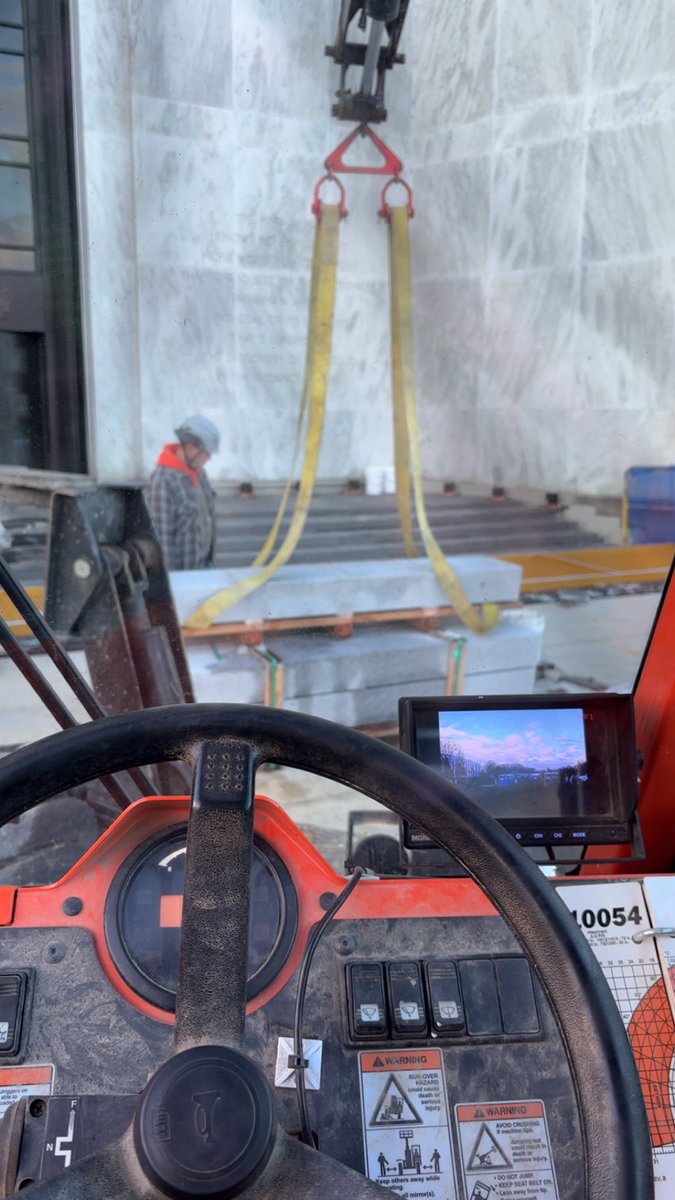 condorfliesdeep tweet media