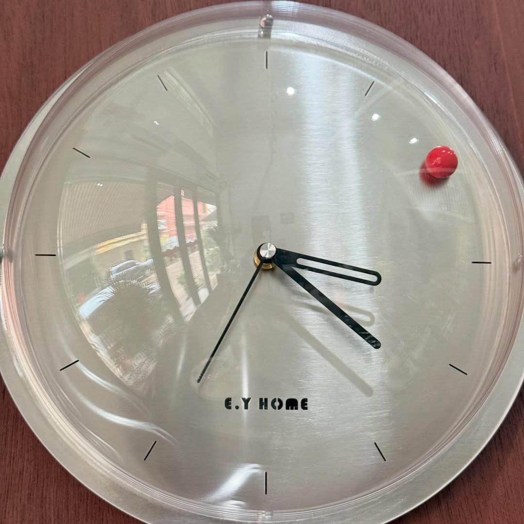 interiorsuckerr's tweet image. Bubble Wall Clock 70s style