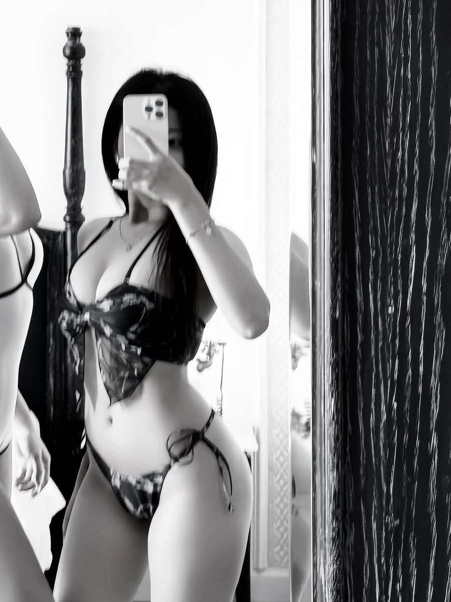 Group Girl Daily🩷 tweet media