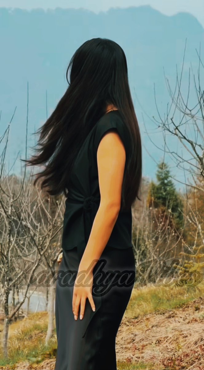 Aaradhya ⱽⁱᵇᵉˢ 🕊️ tweet media