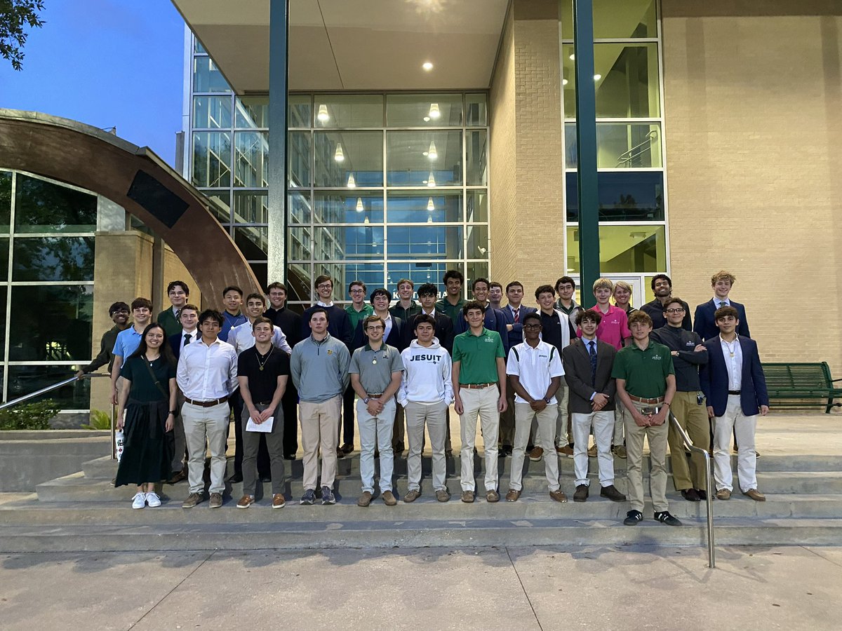 Strake Jesuit tweet media