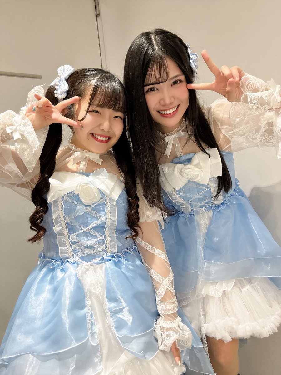 明日4月4日(土) 🌸あかぎ団LIVE🌸 in道の駅ららん藤岡 ①11:00～ 虹色