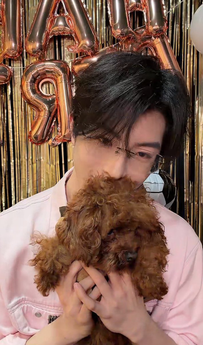 Smiley N ·ᴗ· tweet media