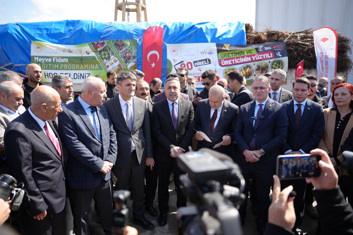 AK Parti Van tweet media