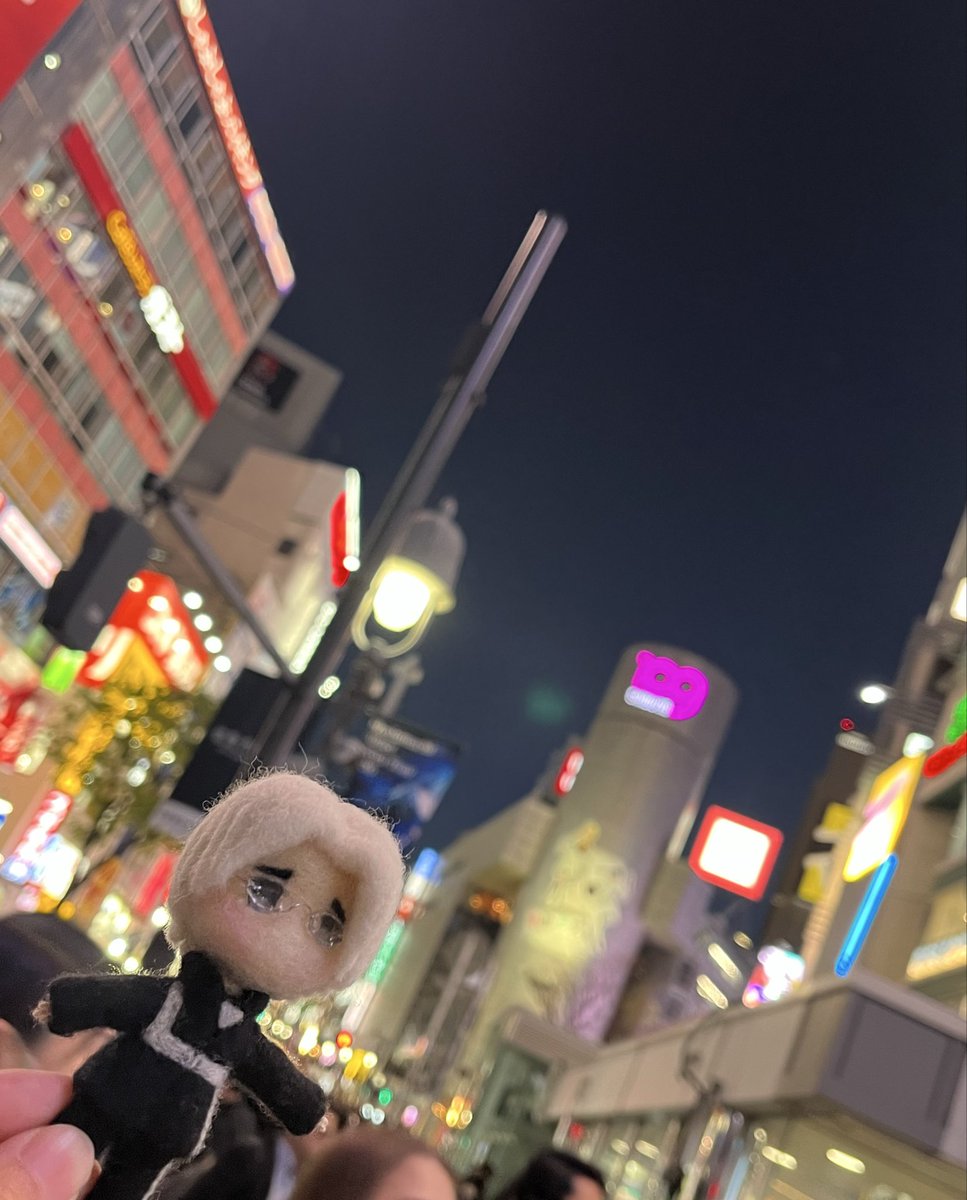 パティ tweet media