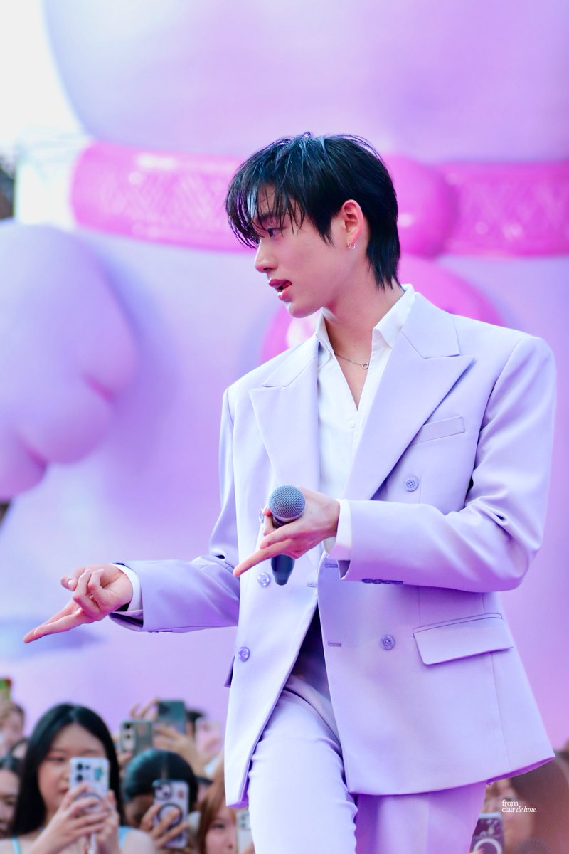 from, clairdelune. tweet media