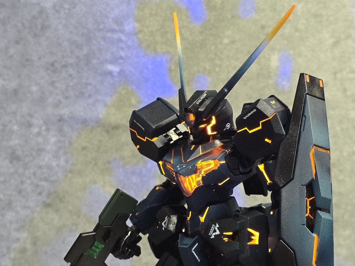 #俺の模型が光って唸る