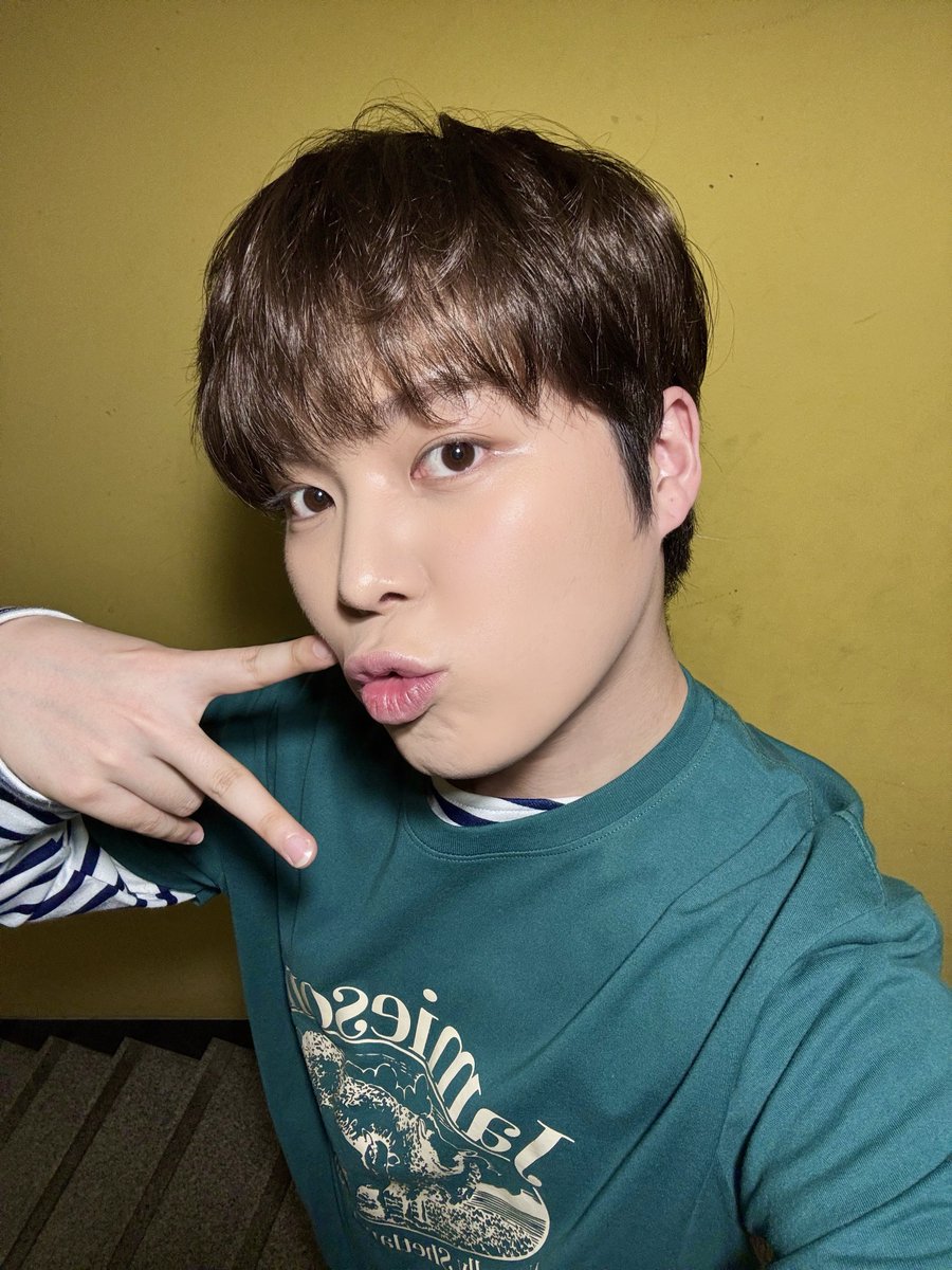 VERIVERY_OFFICIAL tweet media