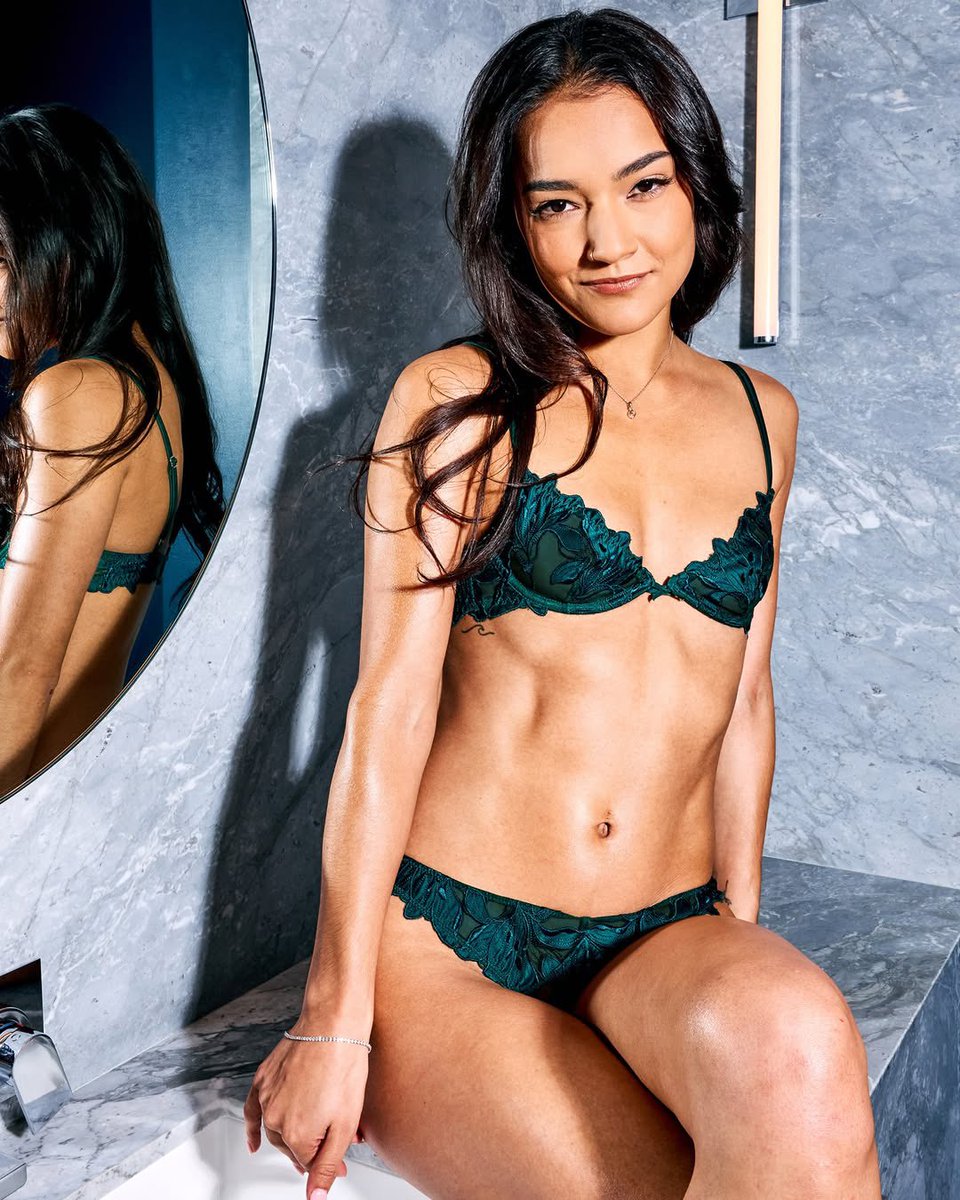 SeductiveStudios tweet media