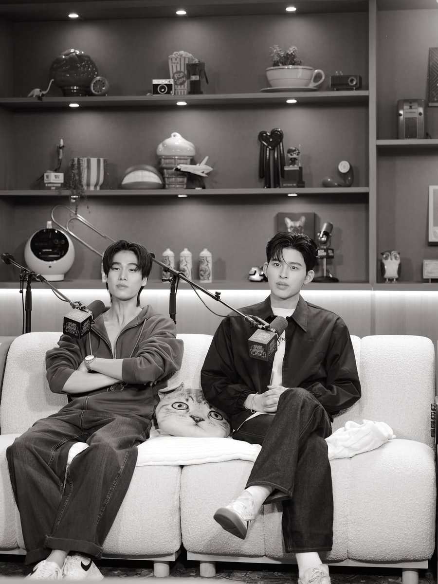 PondPhuwin Official Thailand (DoubleP) tweet media