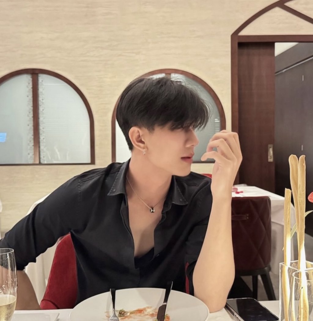 𝐣𝐨𝐨𝐧𝐣𝐨𝐨bom.💥💢 tweet media