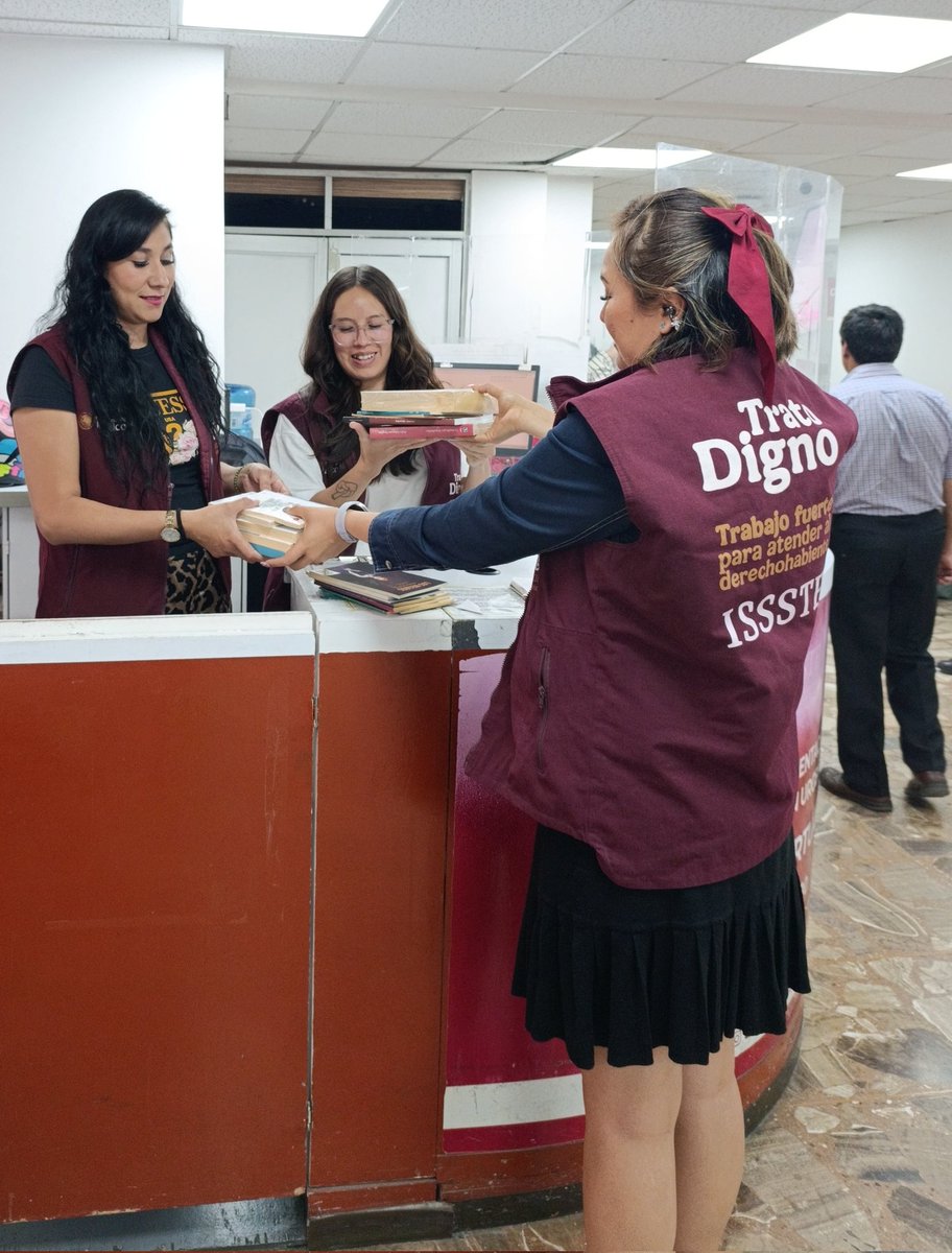 Estephanie Valente 🌸 tweet media