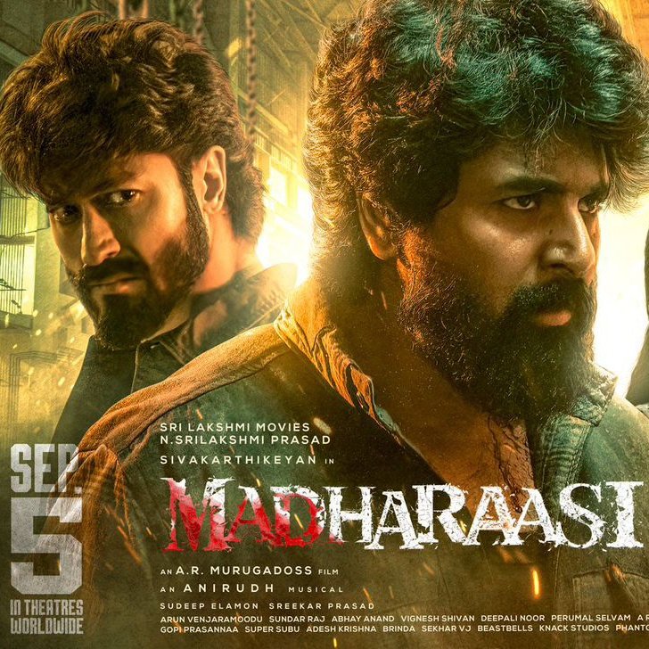 manmadhaboy's tweet photo. கோலிவுட் லாஸ்ட் மாஸ்டர் பீஸ்💯..

இதெல்லாம் 300 கோடி தான்டி வசூல் பண்ணிருக்க வேண்டிய படம்.
தமிழ் சினிமா ரசிகர்கள் முட்டா பும்டைகள் என மீண்டும் ஒருமுறை நிரூபித்த தருணம்.. https://t.co/dQ53BhpEVX