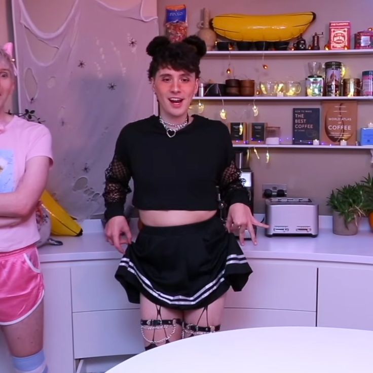 dan🍂⚞•⚟ tweet media