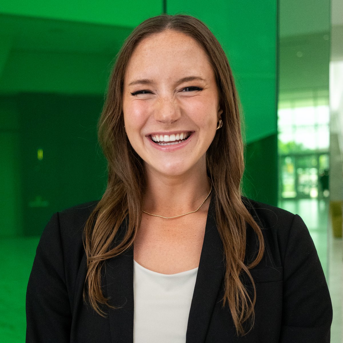 A Steadfast Leader and Compassionate Innovator -- Read Emily Jones' Senior Feature by clicking the link in our bio! #SeniorFeature #BaylorProSales