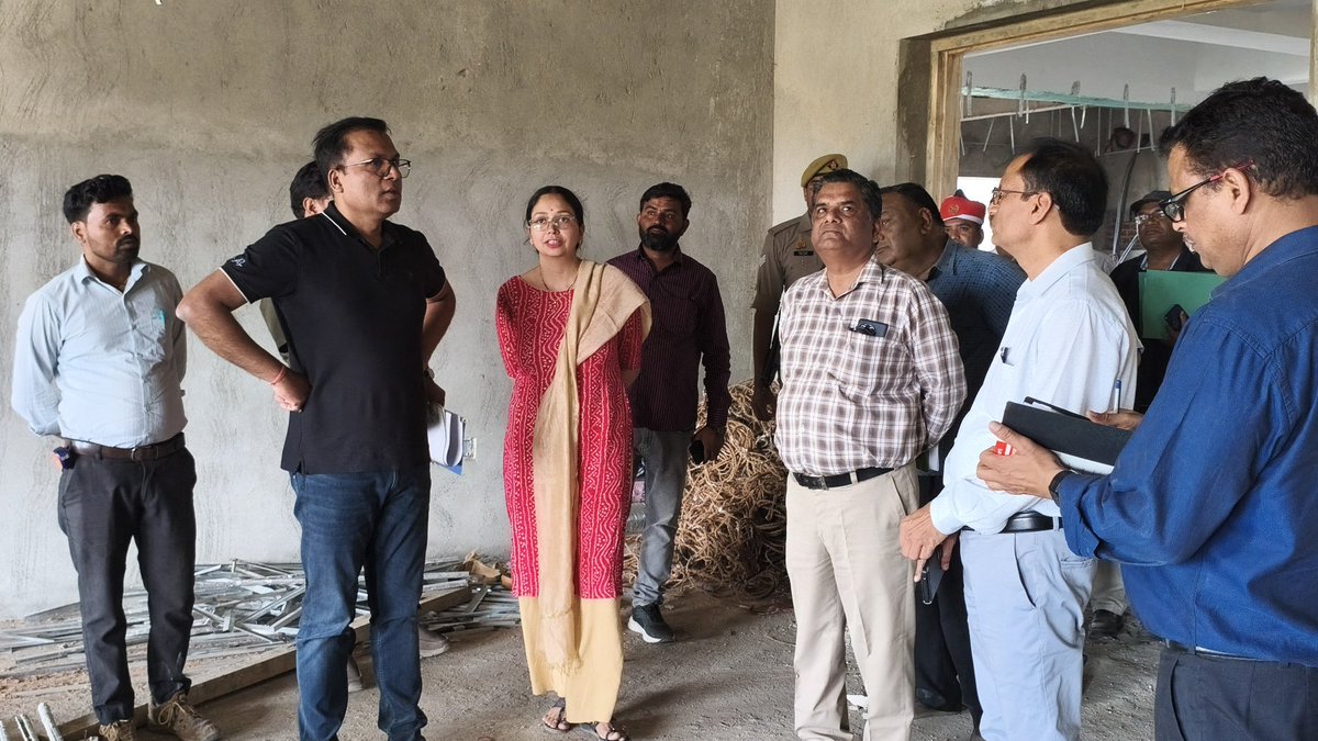 DM SHAHJAHANPUR tweet media