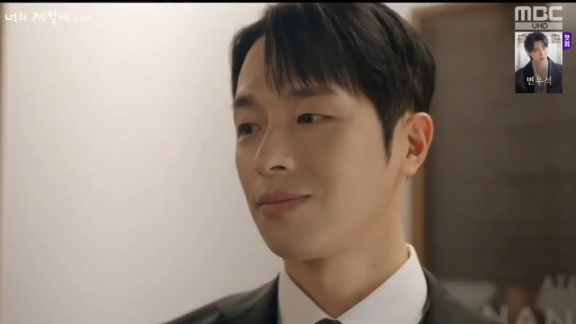 starwings45's tweet photo. his satisfied smile and then them smiling shyly tgth; y'all would think he asked her to marry him not out for a wine😭

#InYourRadiantSeasonEp12 #InYourRadiantSeason https://t.co/IG3Vo8fzRW
