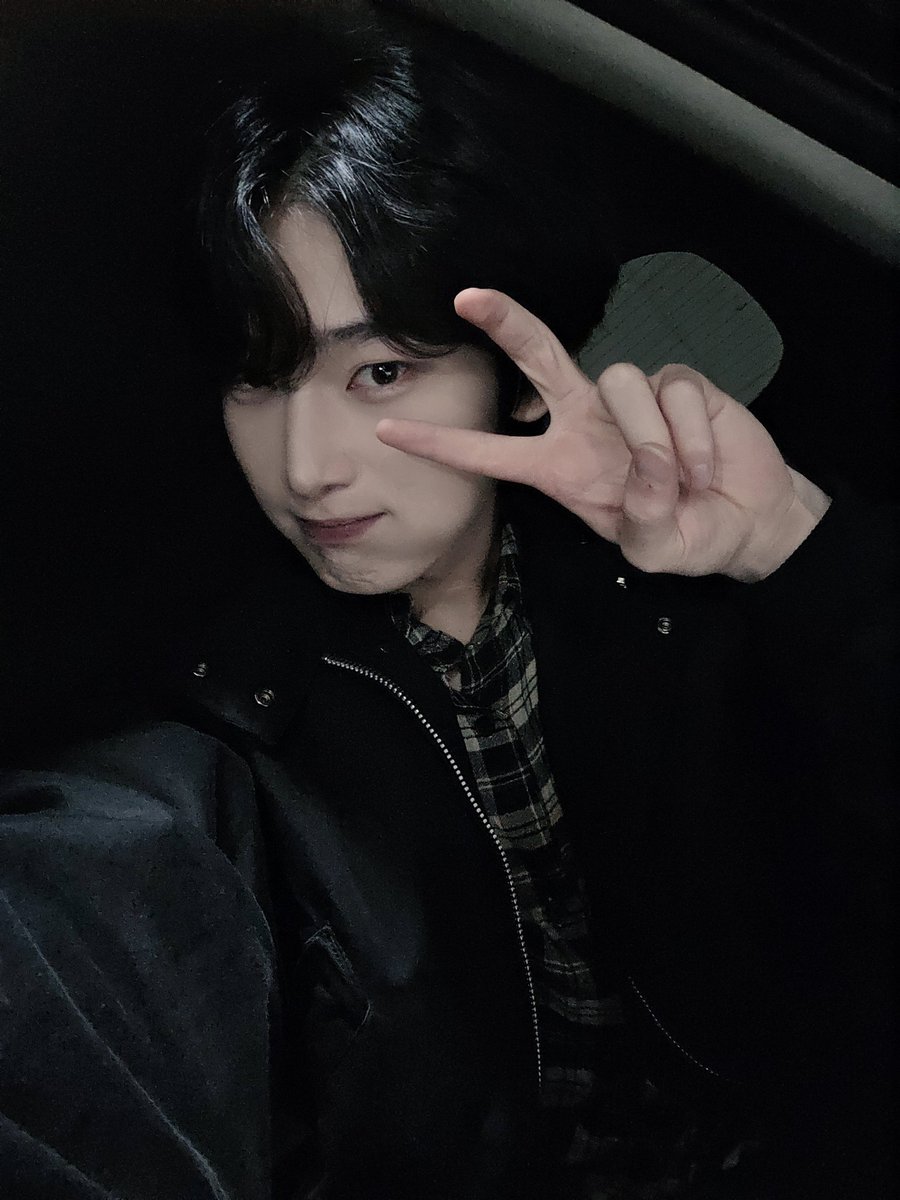 ⋆˚𝜗𝜚˚meowmiumiu 🎀🦊ྀིྀིྀིྀིྀི tweet media