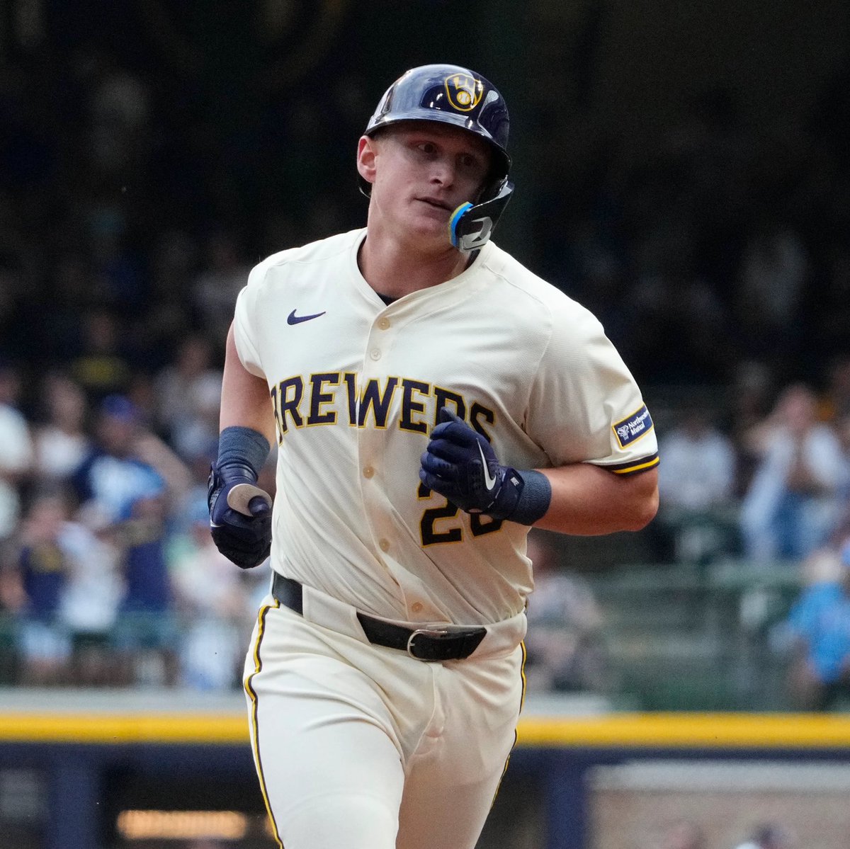 𝒴𝑒𝓁𝒾’𝓈 𝐵𝑜𝓃𝑔 tweet media