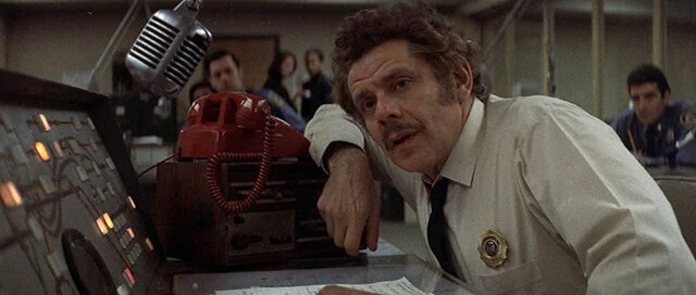 ʟᴜᴋᴇ ʙᴀʀɴᴇᴛᴛ tweet media