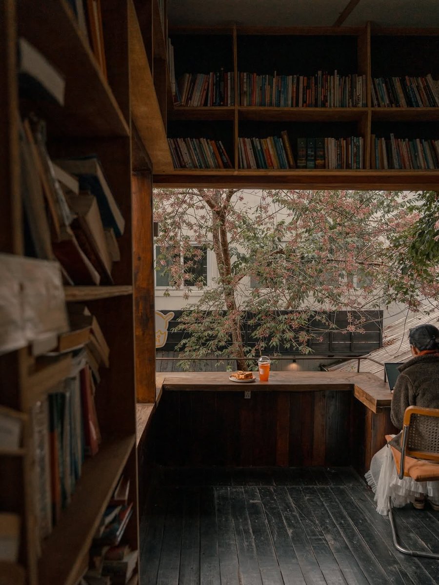 Spacesthetic tweet media