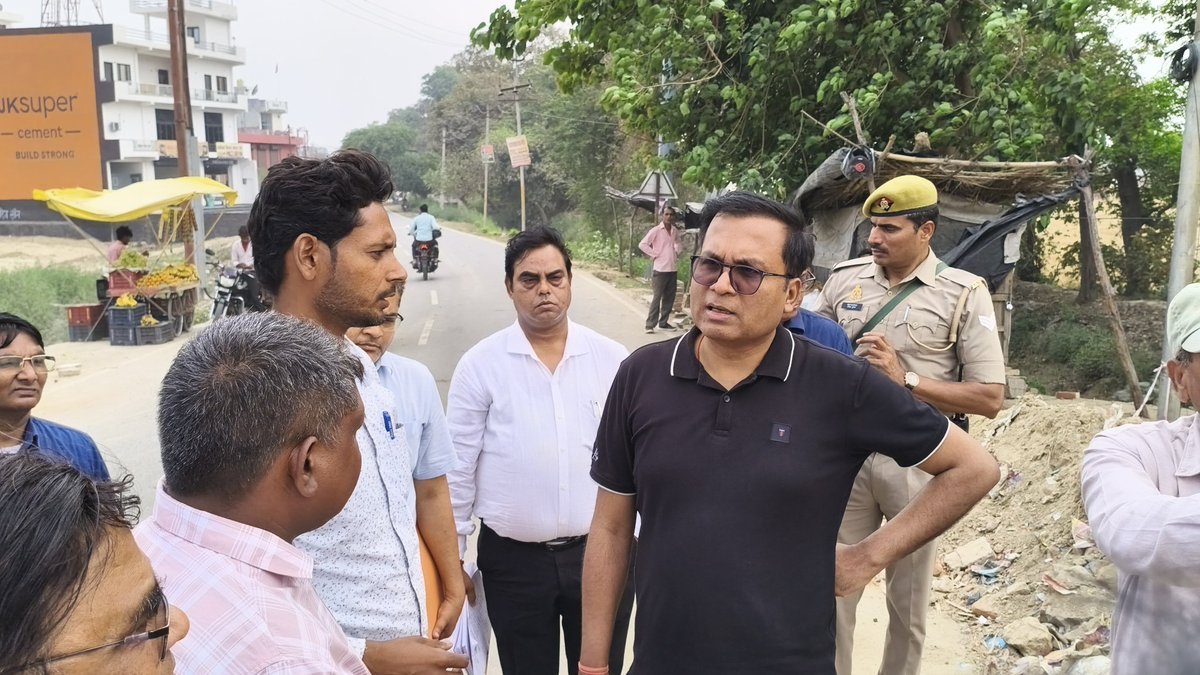 DM SHAHJAHANPUR tweet media