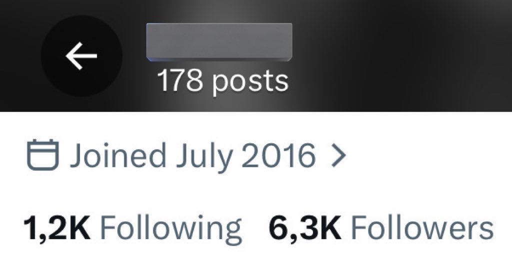 𓍼 tweet media