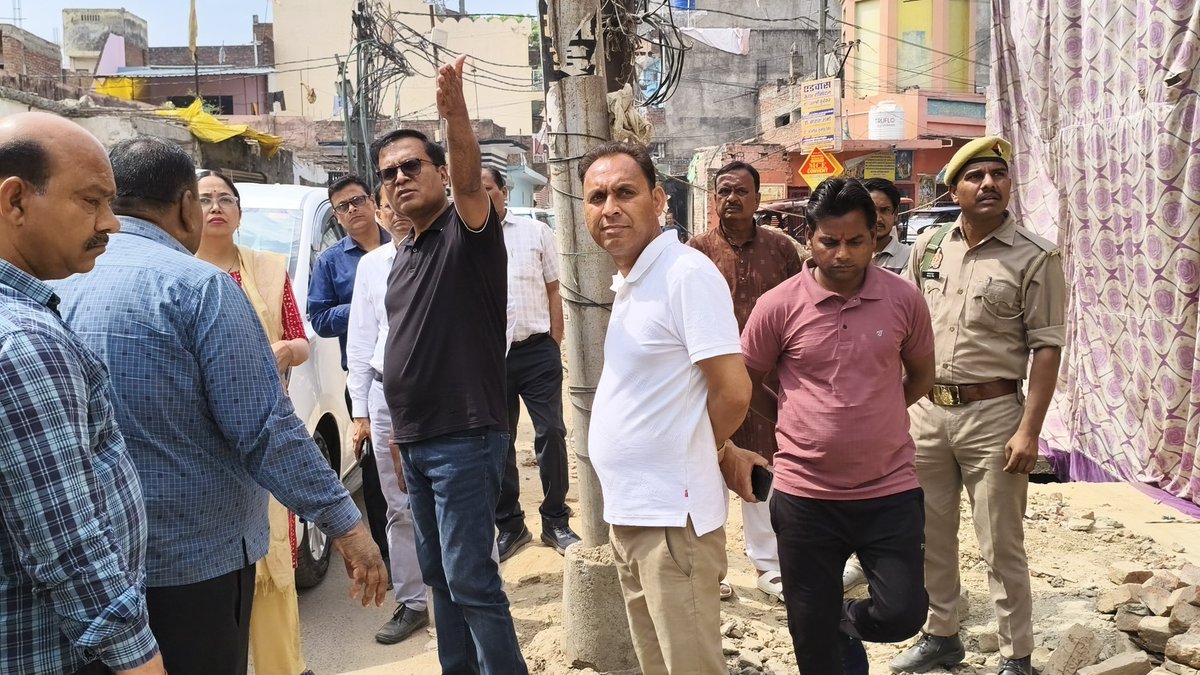 DM SHAHJAHANPUR tweet media