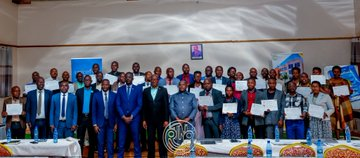 Ikiriho's tweet image. 🇧🇮 #Burundi — Gouvernance et compétences

🔴 Compétences clés pour une administration plus performante

Du 23 mars au 2 avril 2026, au chef-lieu de @PButanyerera , la Bujumbura International University (#BIU)  en collaboration avec l’#UNICEF, a organisé une formation de