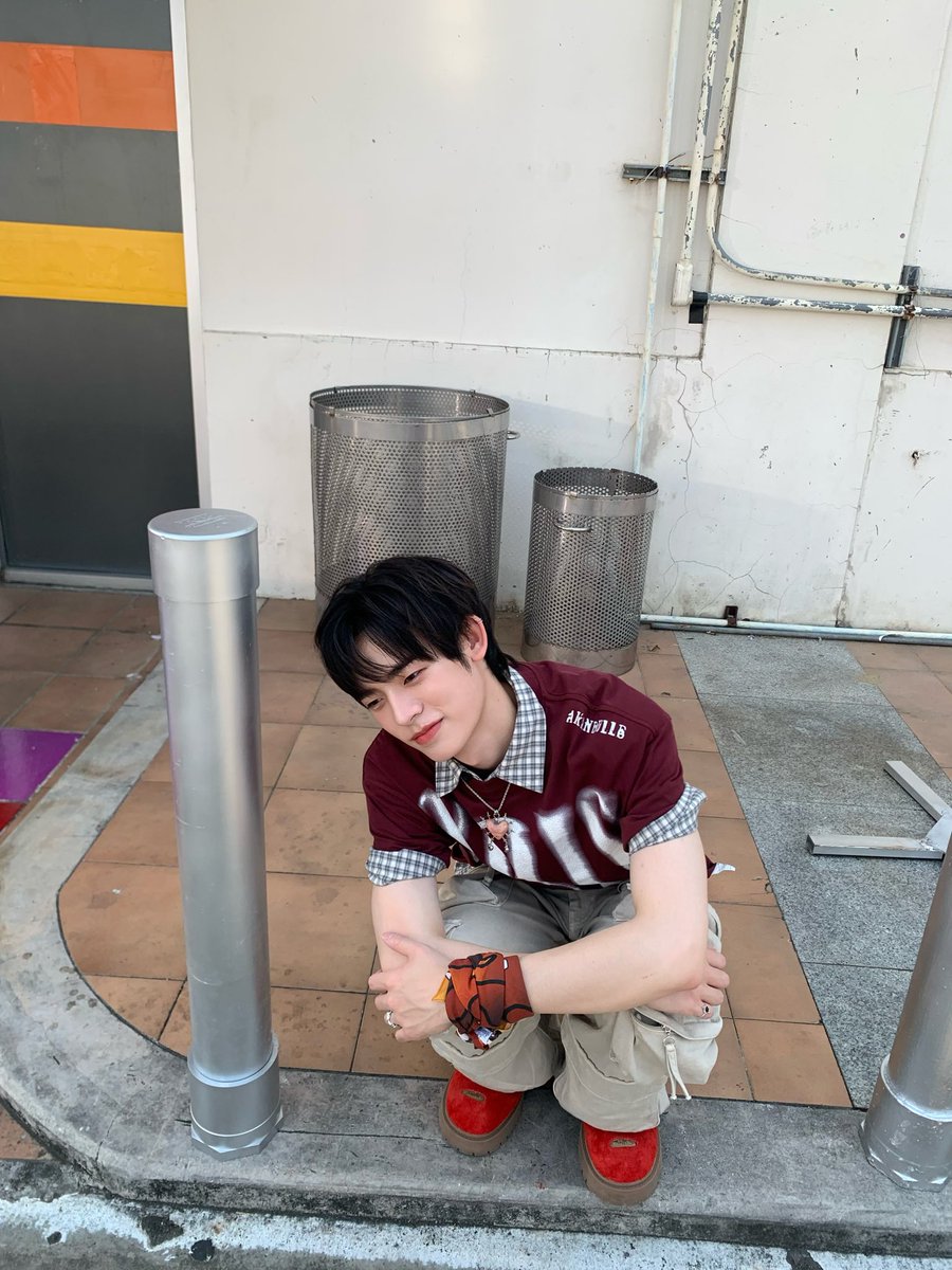 Y.🍒dwy tweet media