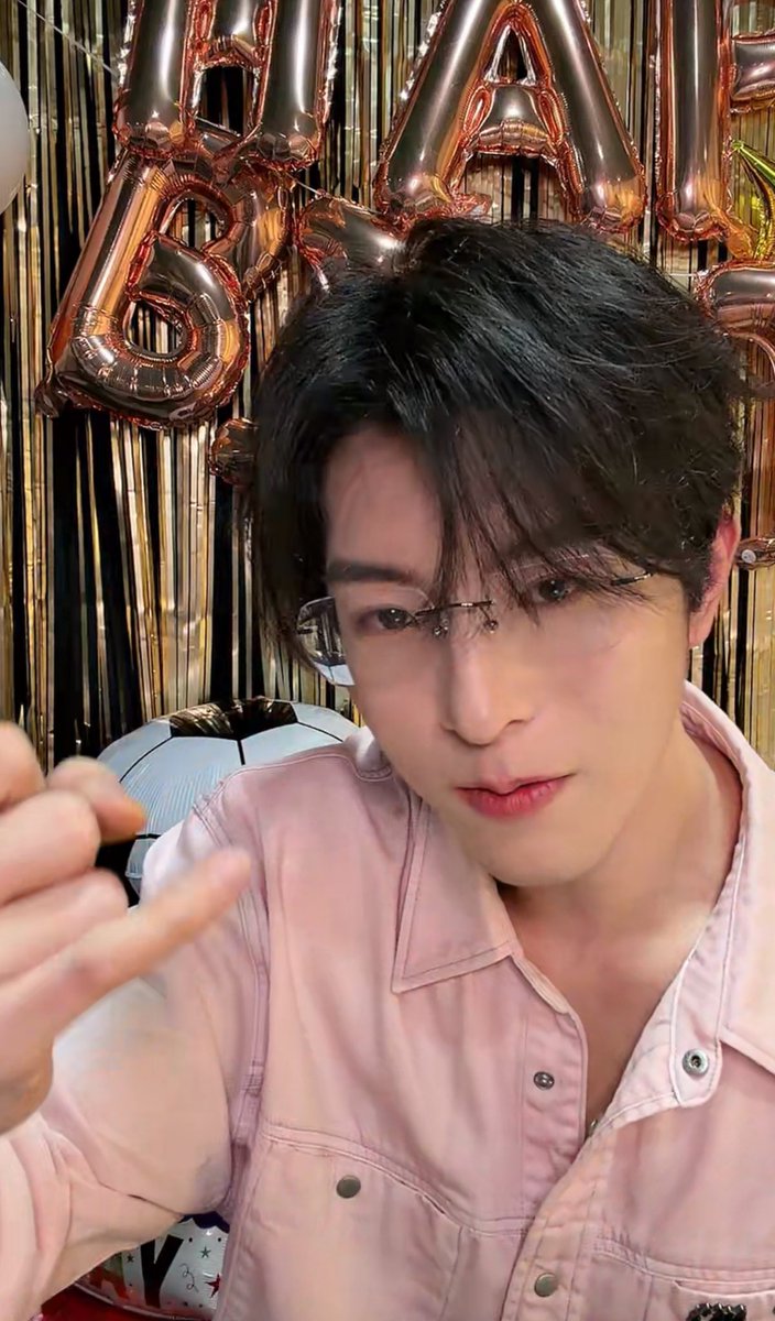 Paprika85 tweet media