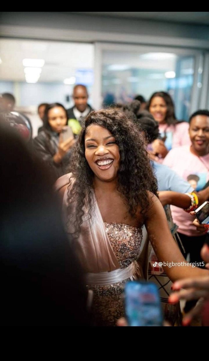 Yolie🌸🌻 tweet media